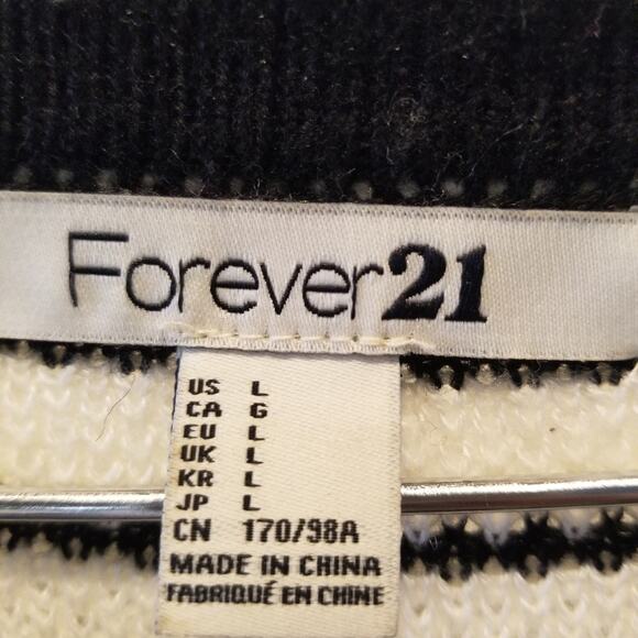 Forever 21 Black & White Acrylic Sweater Round Neck Button Down Long Sleeve Sz L - Picture 11 of 12